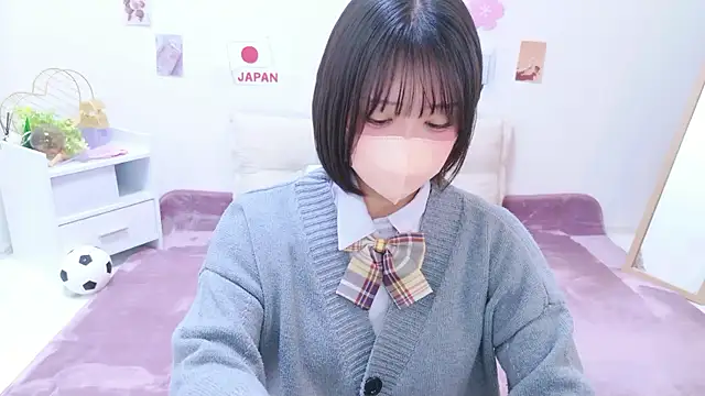 Hinata Sun online show from 07-13-26, 11:42