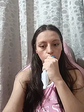 Snapshot of Lahila_ chatting on 07-16-26, 05:21 Lahila online show from 07-16-26, 05:21