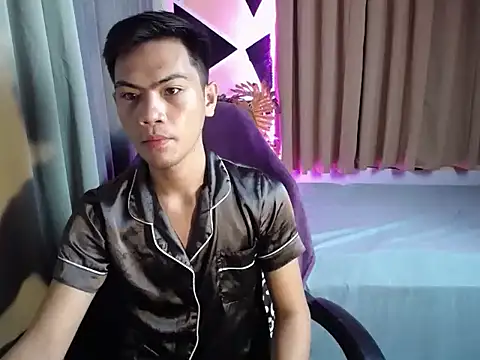 alex cummer online show from 11-15-25, 04:00