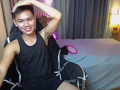 alex cummer online show from 11-26-25, 04:18