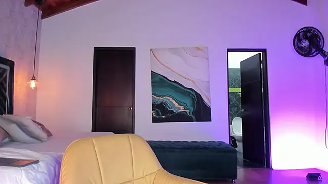 Sofi Moreno online show from 09-21-25, 11:59