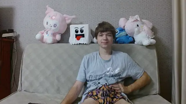 hilt on  online show from 10-12-25, 07:43