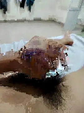 Snapshot of mousebb02 chatting on 10-30-25, 12:47 mousebb02 online show from 10-30-25, 12:47