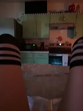 Snapshot of littiekitty chatting on 09-29-25, 03:06 littiekitty online show from 09-29-25, 03:06