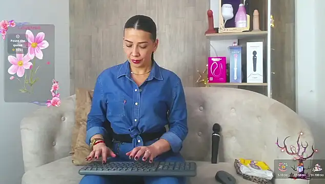 cortney tayler online show from 11-27-25, 07:47