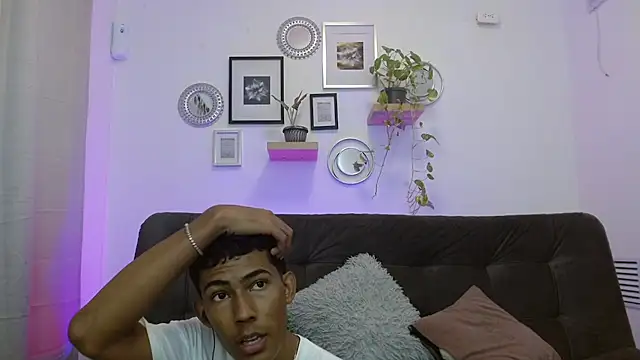 gabriel boyflex online show from 09-08-25, 08:08