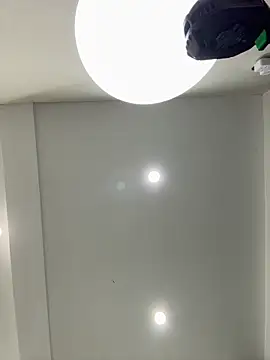 mengbaijiang07 online show from 04-18-26, 02:14