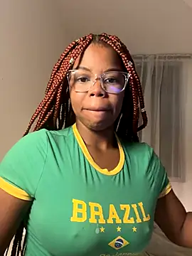 Snapshot of Sweet-Jade chatting on 09-09-25, 09:19 Sweet-Jade online show from 09-09-25, 09:19