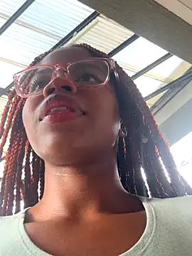 Snapshot of Sweet-Jade chatting on 09-09-25, 09:24 Sweet-Jade online show from 09-09-25, 09:24