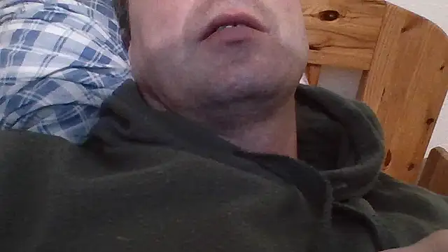 Snapshot of Johnny__85 chatting on 10-13-25, 06:42 Johnny 85 online show from 10-13-25, 06:42