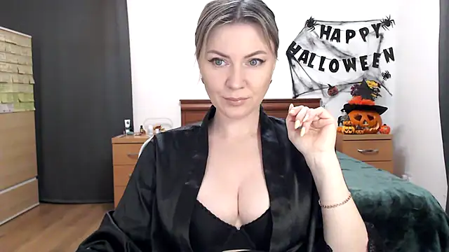 ParadiseAlina online show from 10-28-25, 07:24