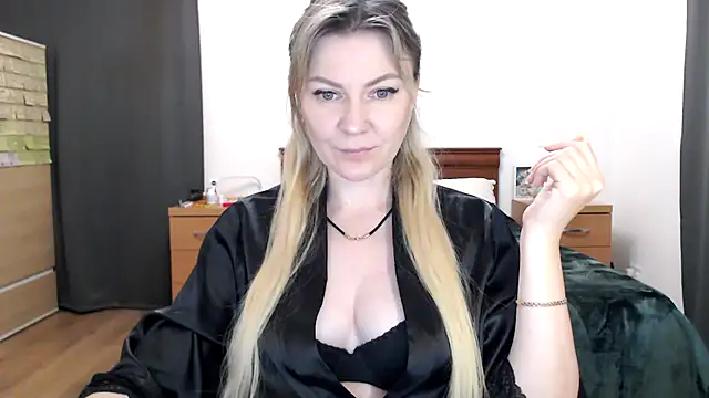 ParadiseAlina online show from 10-19-25, 07:27