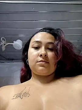 Freyacooper online show from 09-25-25, 02:06