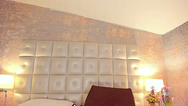 SheyLopez online show from 05-12-26, 03:14