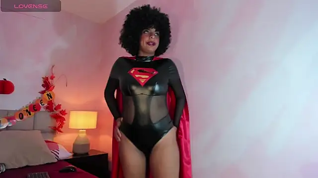 SheyLopez online show from 10-24-25, 03:16