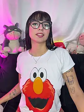 Clawd hot online show from 04-12-26, 05:05