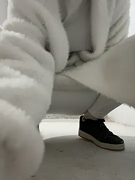 Cumonmme online show from 11-28-25, 08:09