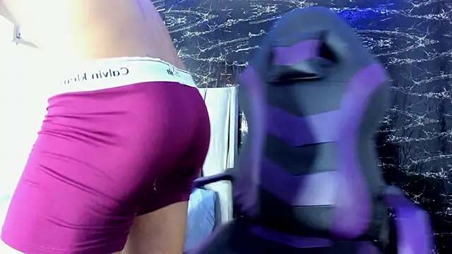 Jhos Smith online show from 01-15-26, 04:27