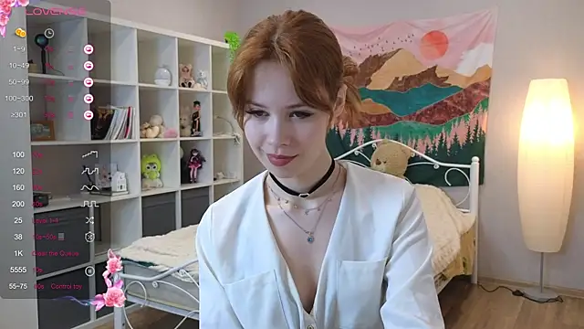 Wendy Cutie online show from 10-31-25, 03:19