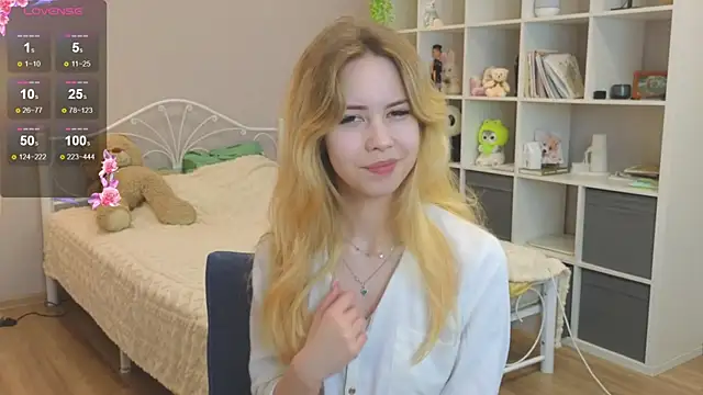 Wendy Cutie online show from 09-22-25, 04:24