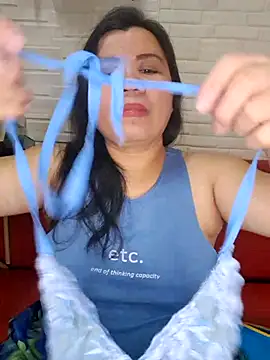 hotlyn45 online show from 01-10-26, 01:17