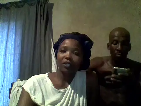 longdickson12345 online show from 05-05-26, 02:42