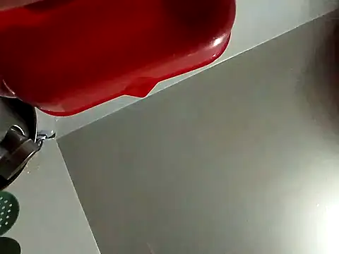 Maniakone online show from 10-18-25, 12:40