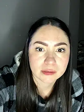 Amelia laurent online show from 11-30-25, 07:42