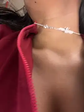 BrunetteBliss69 online show from 05-15-26, 11:58