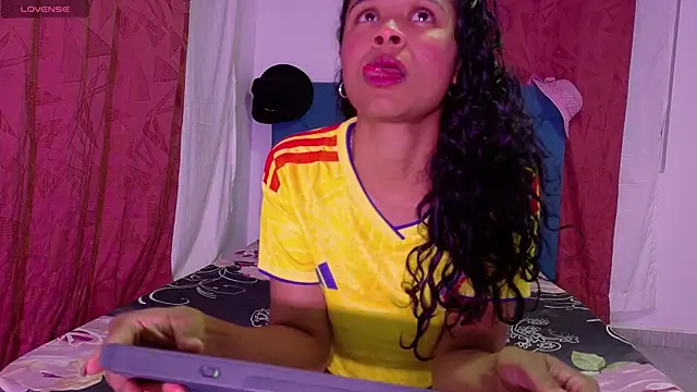 Kristall 06 online show from 06-20-26, 03:33