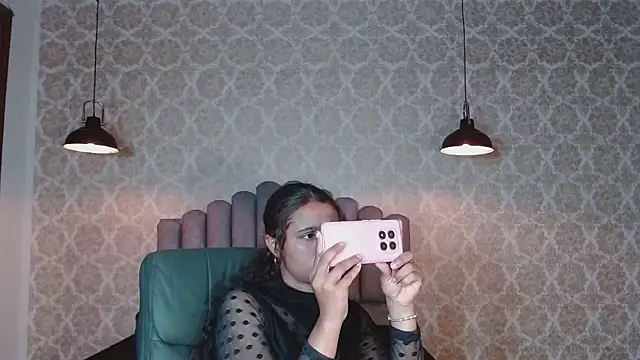 Kristall 06 online show from 10-03-25, 02:37