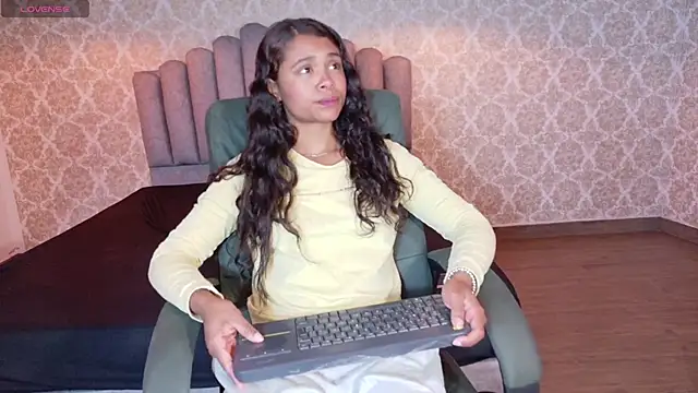 Kristall 06 online show from 10-22-25, 05:12