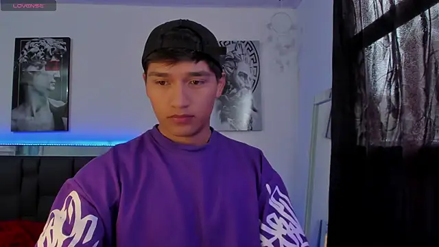 Snapshot of mateo-Esposito chatting on 10-26-25, 05:02 mateo-Esposito online show from 10-26-25, 05:02