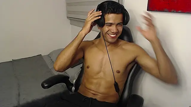 Simplee guyy online show from 02-15-26, 12:33