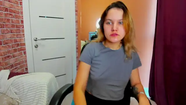 Snapshot of Hot___Jess chatting on 11-01-25, 03:02 Hot Jess online show from 11-01-25, 03:02