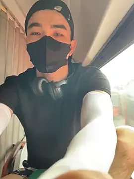 anhkiet huang online show from 11-26-25, 08:03