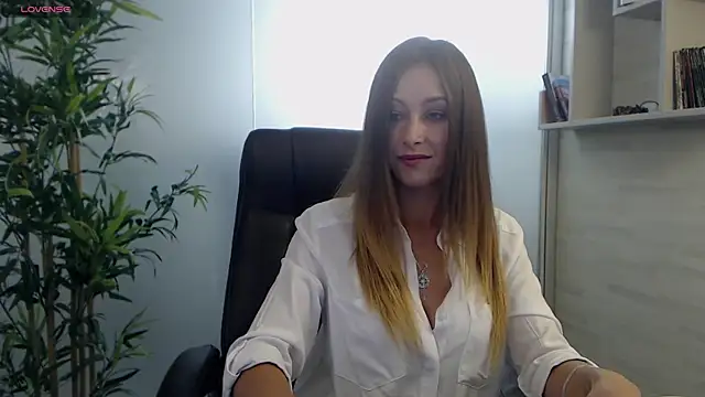 MuseDollX online show from 09-24-25, 06:36