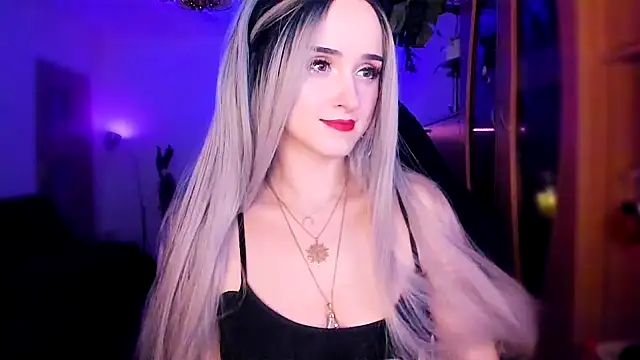 MistressJolie online show from 01-31-25, 06:02