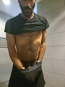 GuyInNY online show from 11-19-25, 02:44