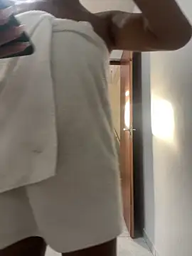 Katianesantos online show from 02-18-26, 08:05