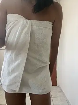 Katianesantos online show from 11-05-25, 08:50