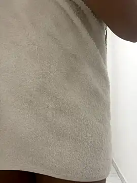 Katianesantos online show from 11-14-25, 08:18