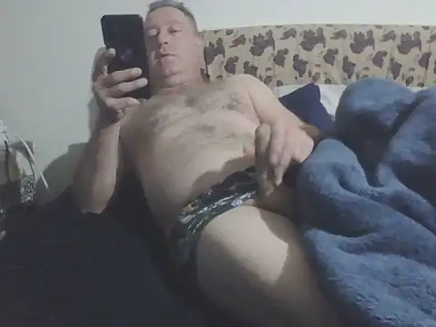 Snapshot of chris7706 chatting on 07-21-26, 04:58 chris7706 online show from 07-21-26, 04:58