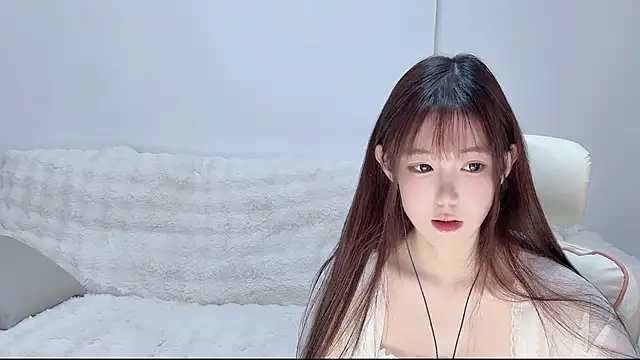 Xiao-runbao online show from 11-11-25, 12:55