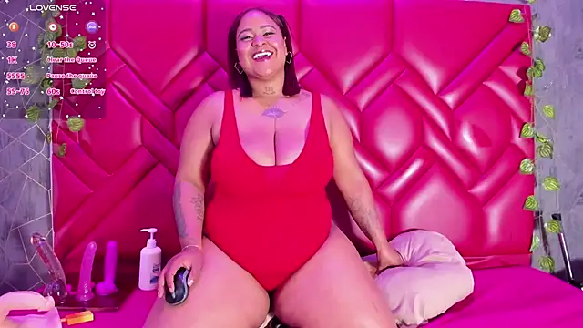 CynthiaGale online show from 11-22-25, 01:48