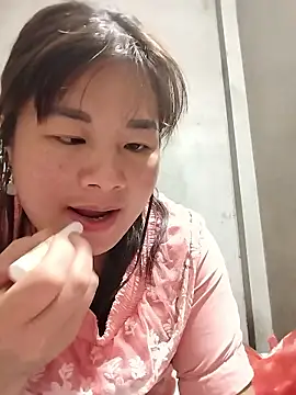 kute-00 online show from 01-14-26, 01:15