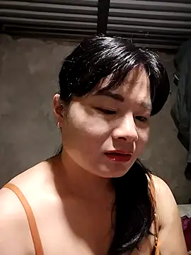 kute-00 online show from 11-09-25, 01:31