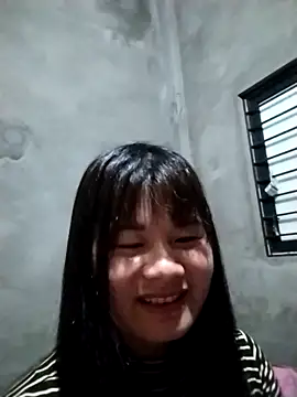 Snapshot of kute-00 chatting on 02-23-26, 02:28 kute-00 online show from 02-23-26, 02:28