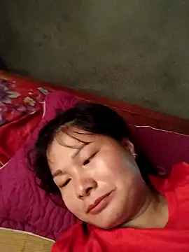 kute-00 online show from 10-16-25, 05:16