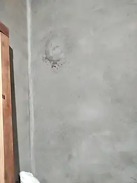 Snapshot of kute-00 chatting on 02-08-26, 01:47 kute-00 online show from 02-08-26, 01:47